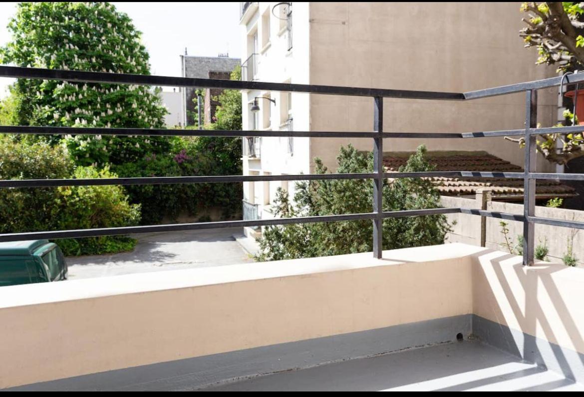 Superbe Studio Apartment A 2Mn De Paris Gentilly Bagian luar foto